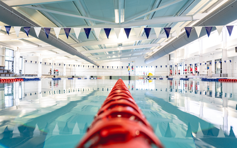 photo of lane rope in main pool